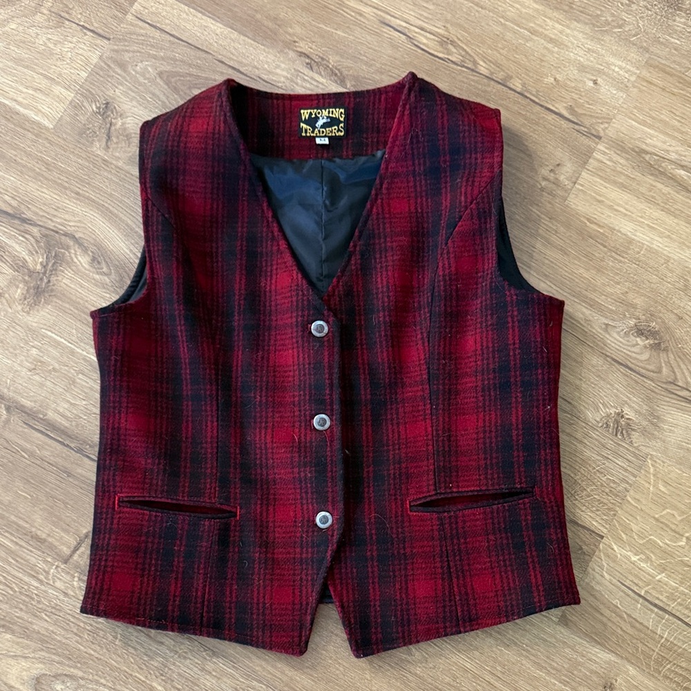 EUC Wyoming Traders Red Plaid Vest